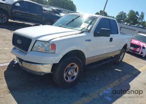 2004 Ford F-150 Lariat/Xl/Xlt z USA, uszkodzony, nr VIN 1FTPX12524NB01882